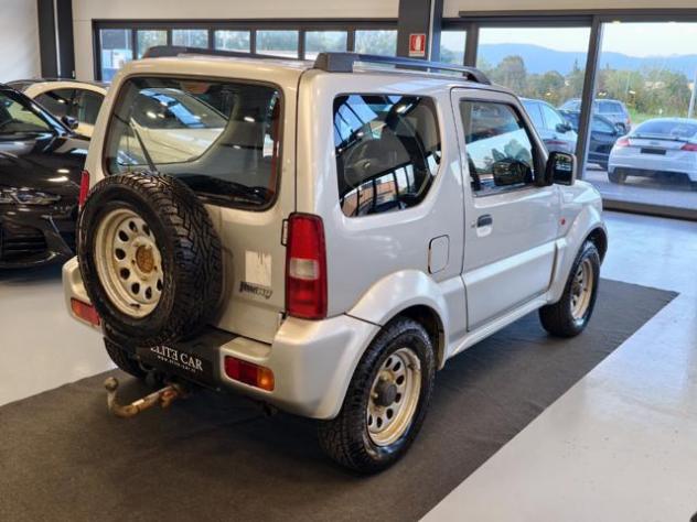 SUZUKI Jimny 1.3i 16V cat 4WD JLX rif. 24115339 - Foto 4