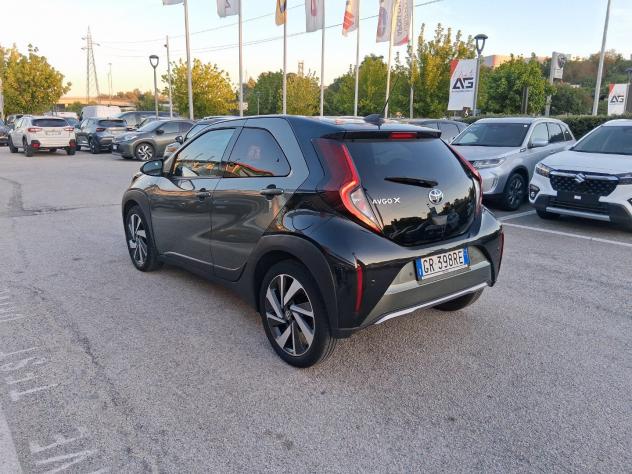 Toyota Aygo X 1.0B (72 CV) Lounge S-CVT - Foto 6