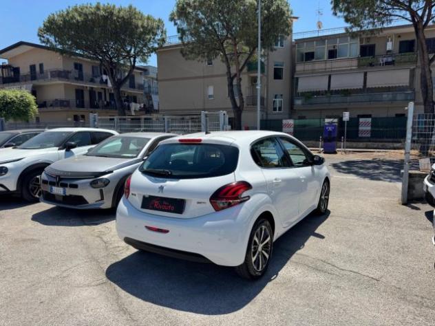 PEUGEOT 208 PureTech 82 5p. GPL Allure rif. 23838332 - Foto 9