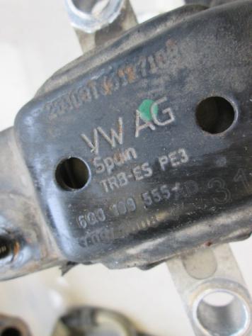 6Q0109555AD SUPPORTO MOTORE VOLKSWAGEN POLO 1.4 D 51KW 5M 5P (2008) RICAMBIO USATO - Foto 2