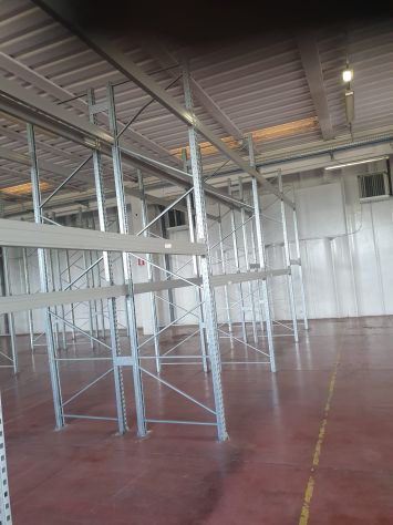 Scaffalatura usata Napoli - Foto 2