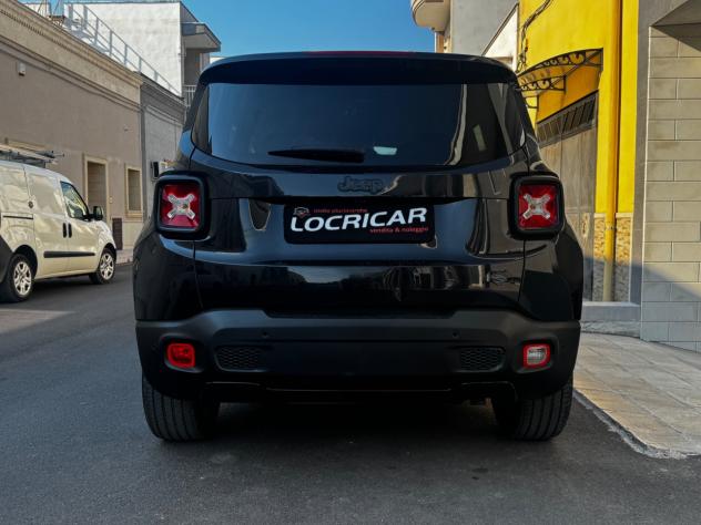 Jeep Renegade 1.6 Mjt 120 CV Batman - Foto 6
