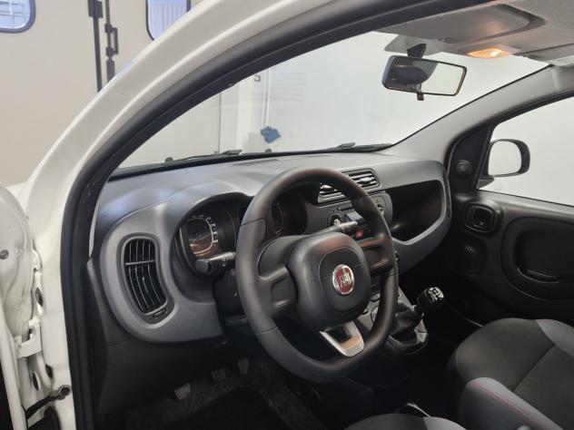 FIAT Panda 1.3 Mjt 95cv - Foto 8