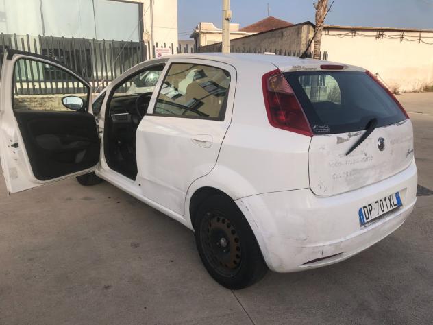 Fiat Grande Punto 1.3 MJT 75 CV 5 porte Active - Foto 3