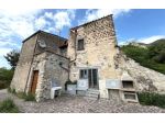 Vendesi borgo rurale con terreni – zona Roccamonfina / Galluccio (CE)