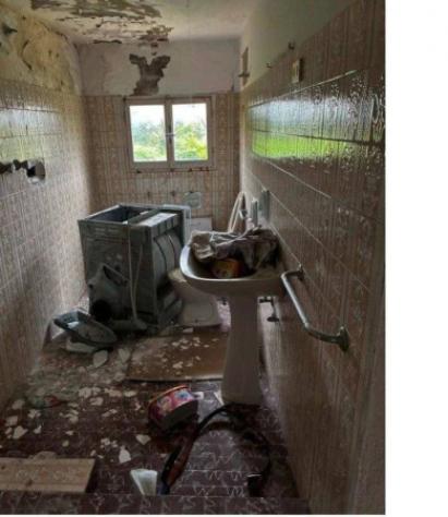 Immobile in asta di 205 m² con più di 5 locali in vendita a Saludecio - Foto 9