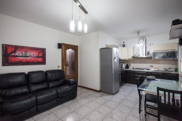 Appartamento di 80 m² con 3 locali e box auto in vendita a Torino - Foto 6