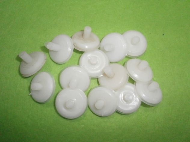 Mollette ganci clip fissaggio modanature profili sottoporta Fiat 128 B CL RALLY - Foto 2