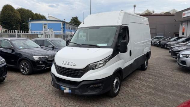 IVECO Daily 35S12 2.3 3520 HPT PL Cabinato rif. 23992255
