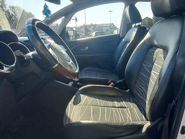 KIA Venga 1.6 CRDi VGT TX Commercianti - Foto 8