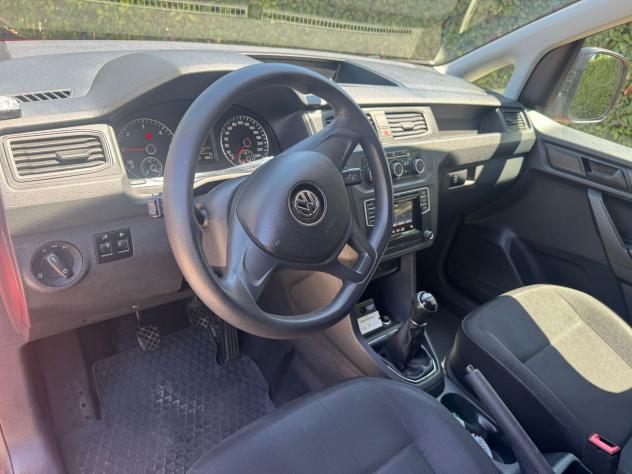 VW Caddy 2.0TDI 122 4WD S&S Bus. Off. Mobile -2016 - Foto 4