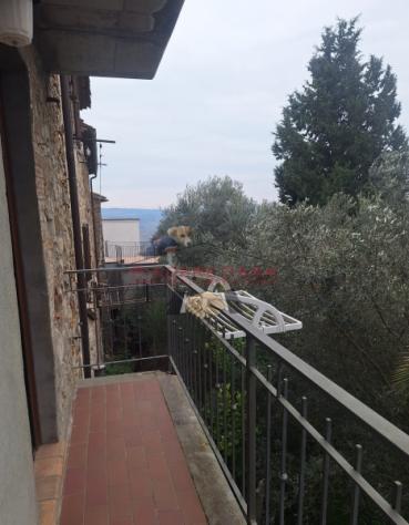 (Castel Viscardo) - Monterubiaglio - Abitazione cielo-terra panoramica in vendita nel borgo. - Foto 10