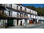 1510/PRATELLA Casa indipendente su quattro livelli di mq 240 in pieno centr &hellip;