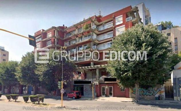Fabbricati costruiti per esigenze commerciali di 367.8 mq in vendita a Cosenza - Rif. 4555937