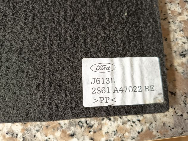 Ford Fiesta VI, anno di costruzione 2008 – Accessori per bagagliaio - Foto 2