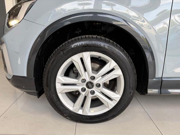 AUDI - Q2 - 35 TFSI S tronic - Foto 9