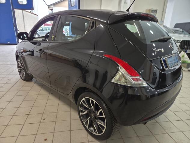 Lancia Ypsilon 1.2 69 cv Platinum - OK NEOPATENTATI - SENSORI DI PARCHEGGIO - EURO 6 - Foto 4