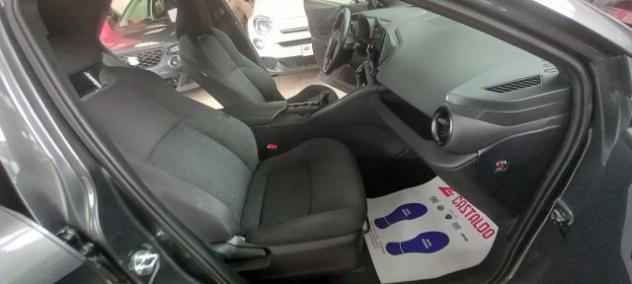 TOYOTA C-HR 1.8 HV Active rif. 23787222 - Foto 9