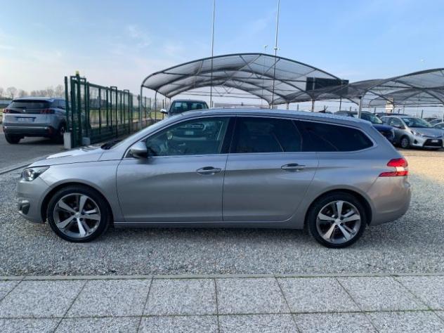 PEUGEOT 308 BlueHDi 120 S&S SW Allure rif. 23450097 - Foto 8