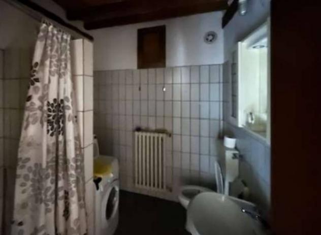 Immobile in asta di 117 m², box auto in vendita a Vezzano sul Crostolo - Foto 3