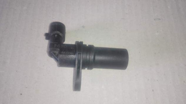 Sensore Giri albero motore 73502752 Grande Punto 1.3 mjt 2015