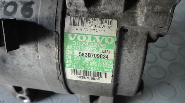 Compressore climatizzatore Volvo XC70 2.4D5 del 2006 (30742206) - Foto 5