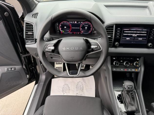 SKODA Karoq 2.0 TDI 4x4 DSG SportLine Matrix Navi ACC Camera rif. 23460937 - Foto 7