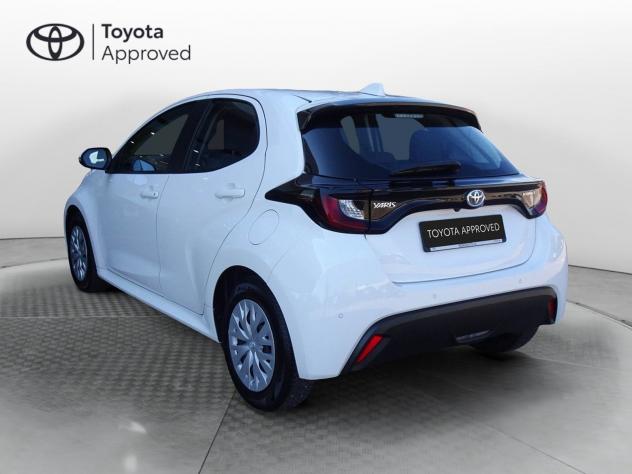Toyota Yaris 4ª serie 1.5 Hybrid 5 porte Active - Foto 4