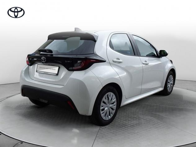 Toyota Yaris 4ª serie 1.5 Hybrid 5 porte Active - Foto 3