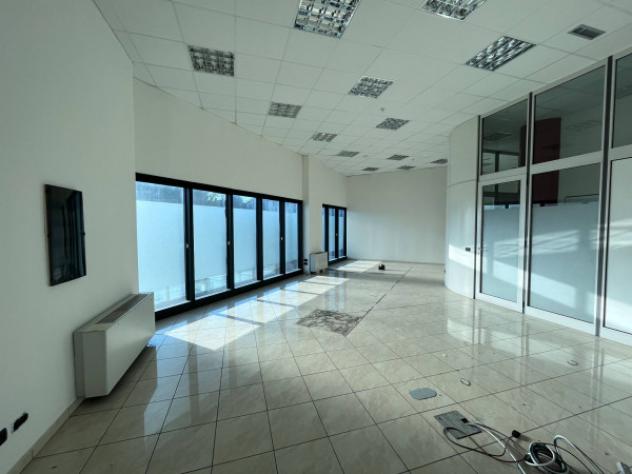 Immobile di 180 m² con 5 locali in affitto a Brescia - Foto 11