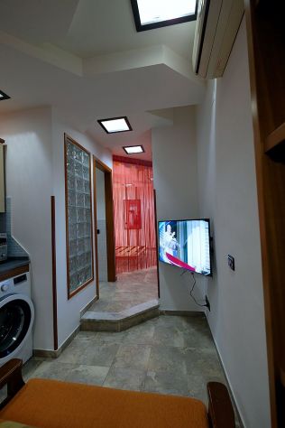 Bivano Appartamento Nuovo Ristrutturato, Climatizzato e con Arredi Nuovi - Foto 5