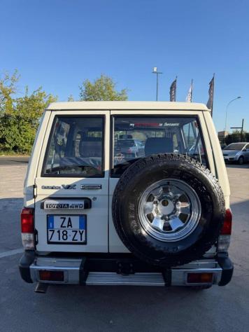 TOYOTA Land Cruiser II 2.4 turbodiesel SW LJ70 LX rif. 24067112 - Foto 5