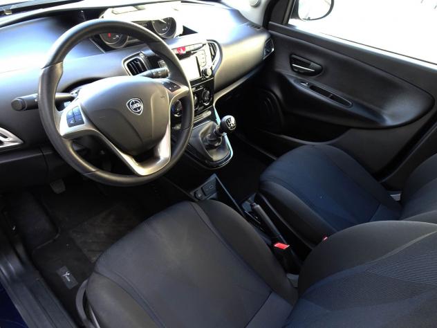 Lancia Ypsilon 3ª SERIE 1.0 FireFly 5 porte S&S Hybrid Ecochic Gold - Foto 7