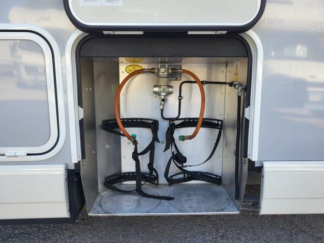 MOTORHOME CARTHAGO DUCATO BASCULANTE MATRIMONIALE GARAGE GEMELLI CLIMATIZZATORE GENERALI CAMPER USATI 481 - Foto 7