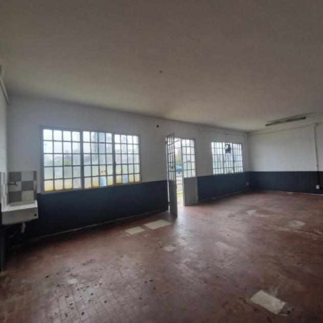 Immobile di 650 m² con 2 locali in affitto a Pero - Foto 6