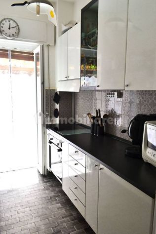 APPARTAMENTO IN VENDITA IN ZONA TOMBA DI NERONE - Foto 4