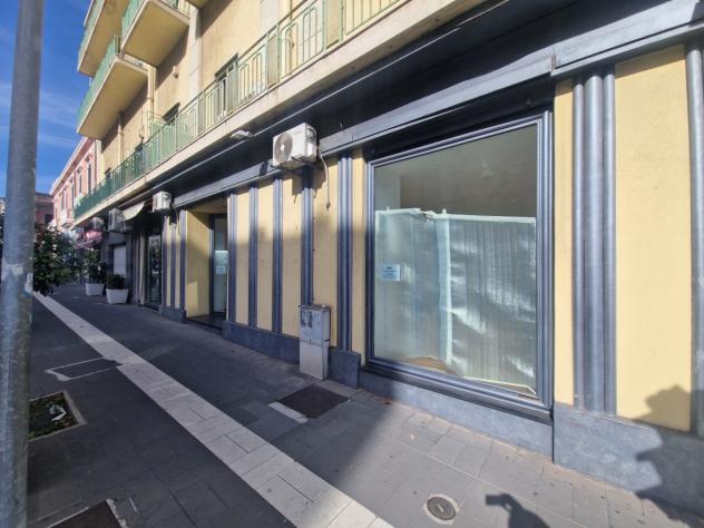 Locale commerciale in affitto a Messina - Foto 4