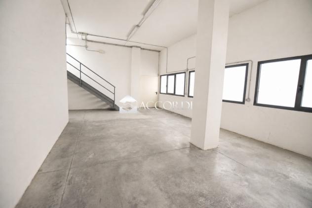 NEGOZIO di 1 vani e di 84 mq (MONTEBELLUNA) rif. PE10 - Foto 7