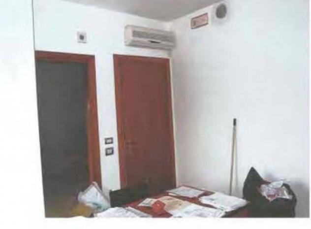 Immobile in asta di 52 m² con più di 5 locali in vendita a Terni - Foto 12