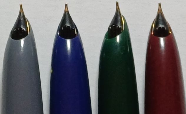 Penna stilografica Universal Fountain Pen Made In Germany  Vintage anni ‘70 - Foto 7