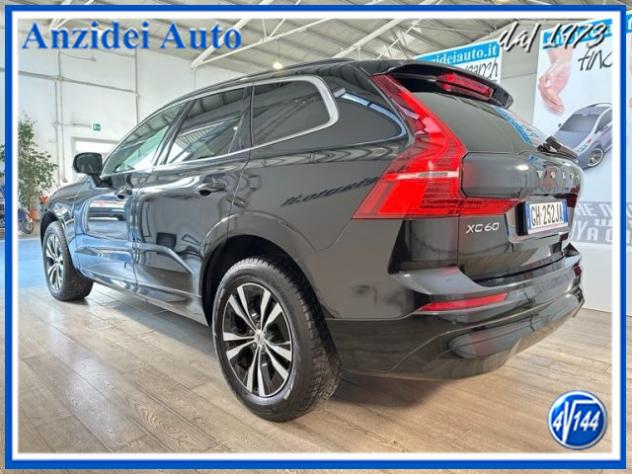 VOLVO XC60 B4 (d) AWD Geartronic Momentum Pro rif. 24054966 - Foto 4