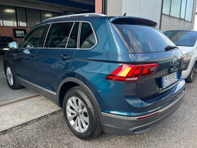 Volkswagen Tiguan 2.0 TDI 150 CV SCR DSG Life - Foto 4