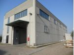Immobile di 917 m² con 4 locali in vendita a Pogliano Milanese
