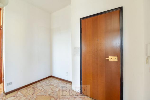 Appartamento di 86 m² con 3 locali e box auto in vendita a Seregno - Foto 4
