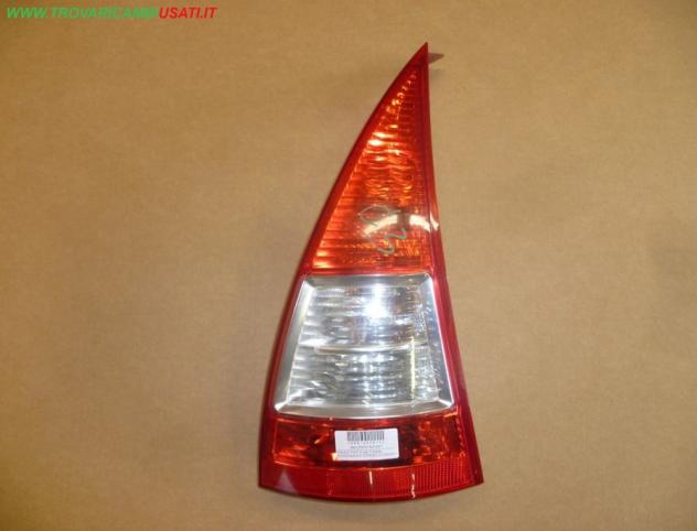 FANALE POST.D.(dal 11/2005) BIANCO CITROEN C3 (A8/A31) 5 porte  Parti elettriche  Fanaleria  Fanali  Fanale post. sx. CITROEN - C3 5 porte - 01-03-200