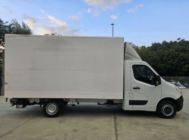 Renault master euro 6 con sponda montacarichi e motore nuovo - Foto 3