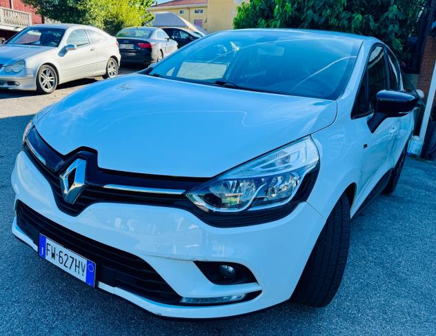 Renault Clio Sporter dCi 8V 75 CV Aurocarro 4 posti