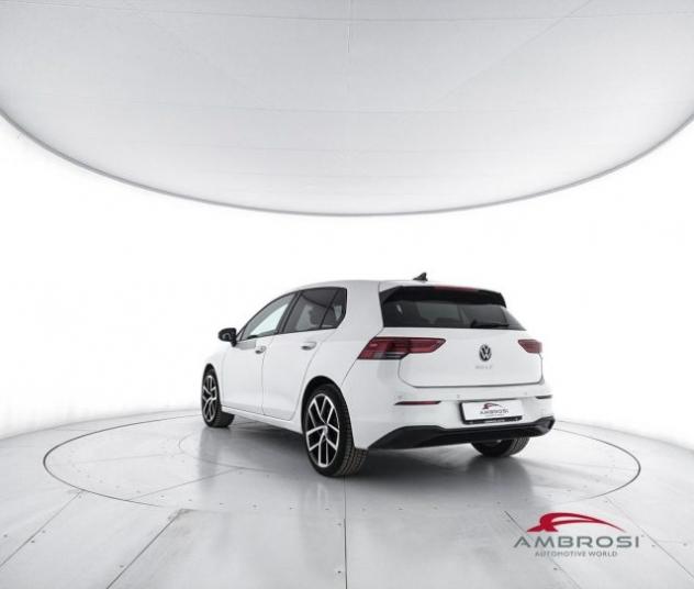 VOLKSWAGEN Golf 1.0 TSI EVO Life rif. 23452465 - Foto 4