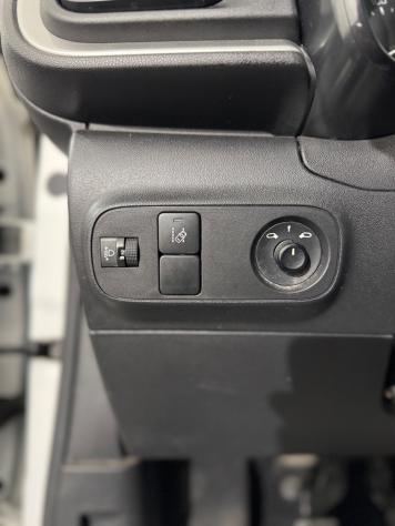 Citroen C3 BlueHDi 100 S&S Shine Pack - Foto 10