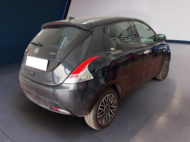 Lancia Ypsilon III 2021 1.0 firefly hybrid Alberta Ferretti s&s 70cv - Foto 6